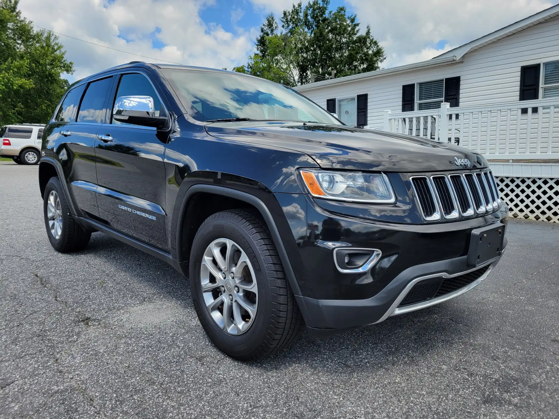 2015 Jeep Grand Cherokee Limited 4WD's photo