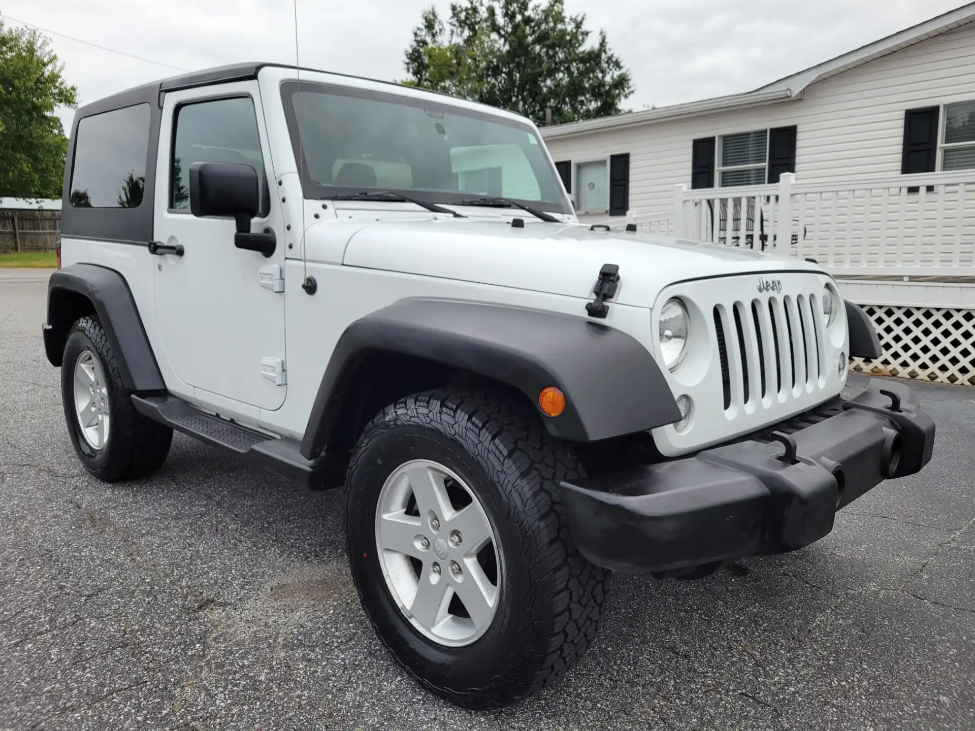 2015 Jeep Wrangler Sport's photo