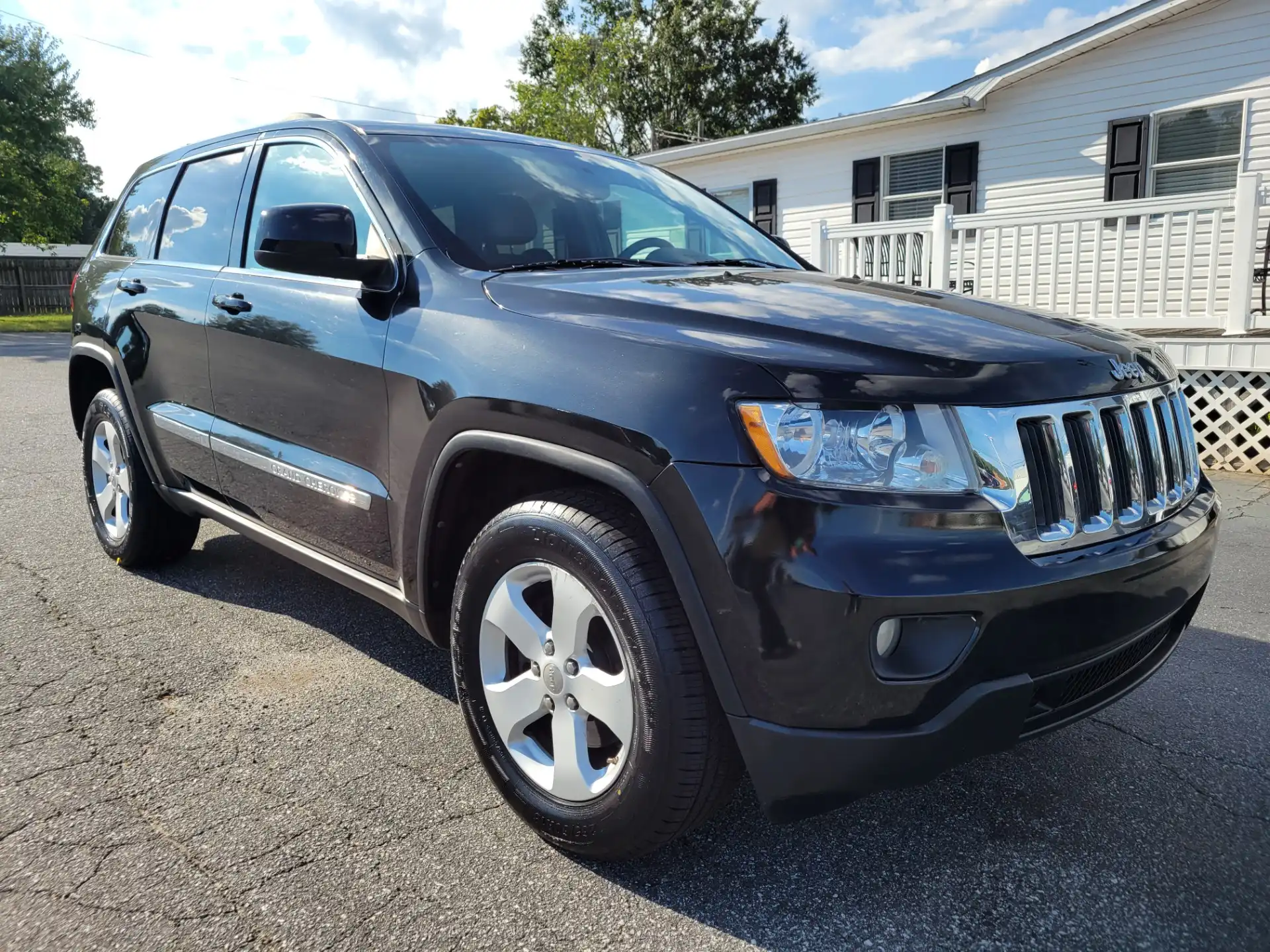 2013 Jeep Grand Cherokee Laredo's photo