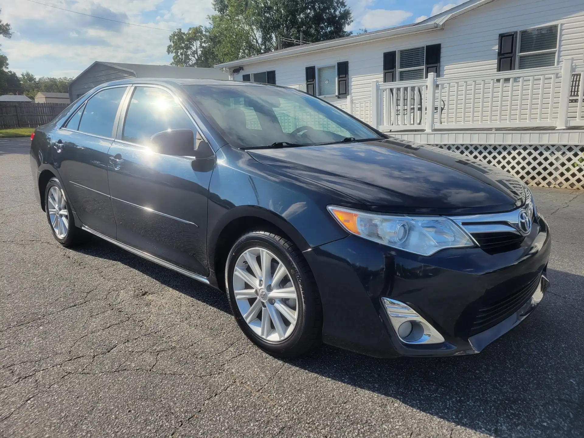 2012 Toyota Camry 2.5 Auto L's photo