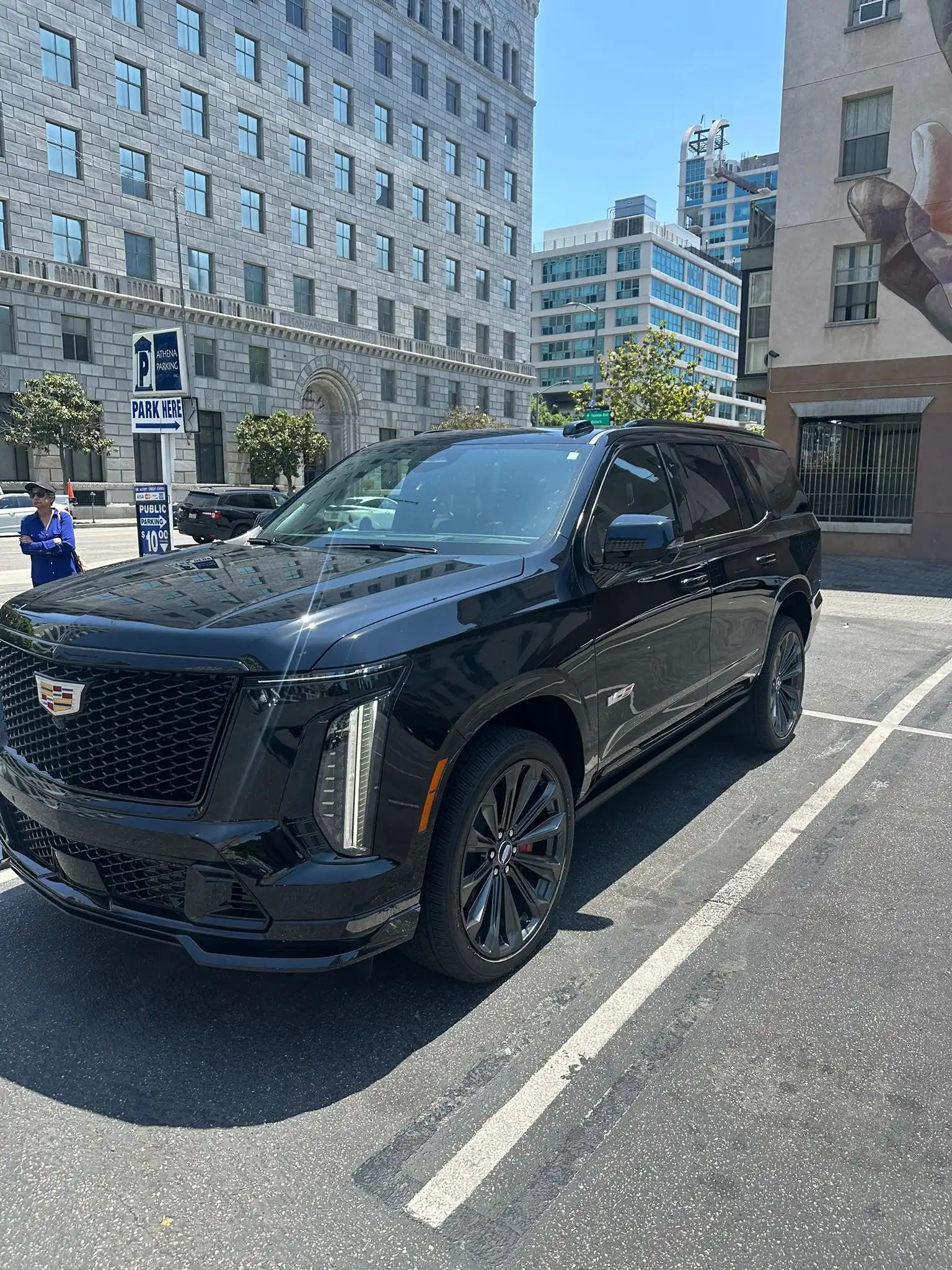 2025 Cadillac Escalade 4WD Escalade-V's photo