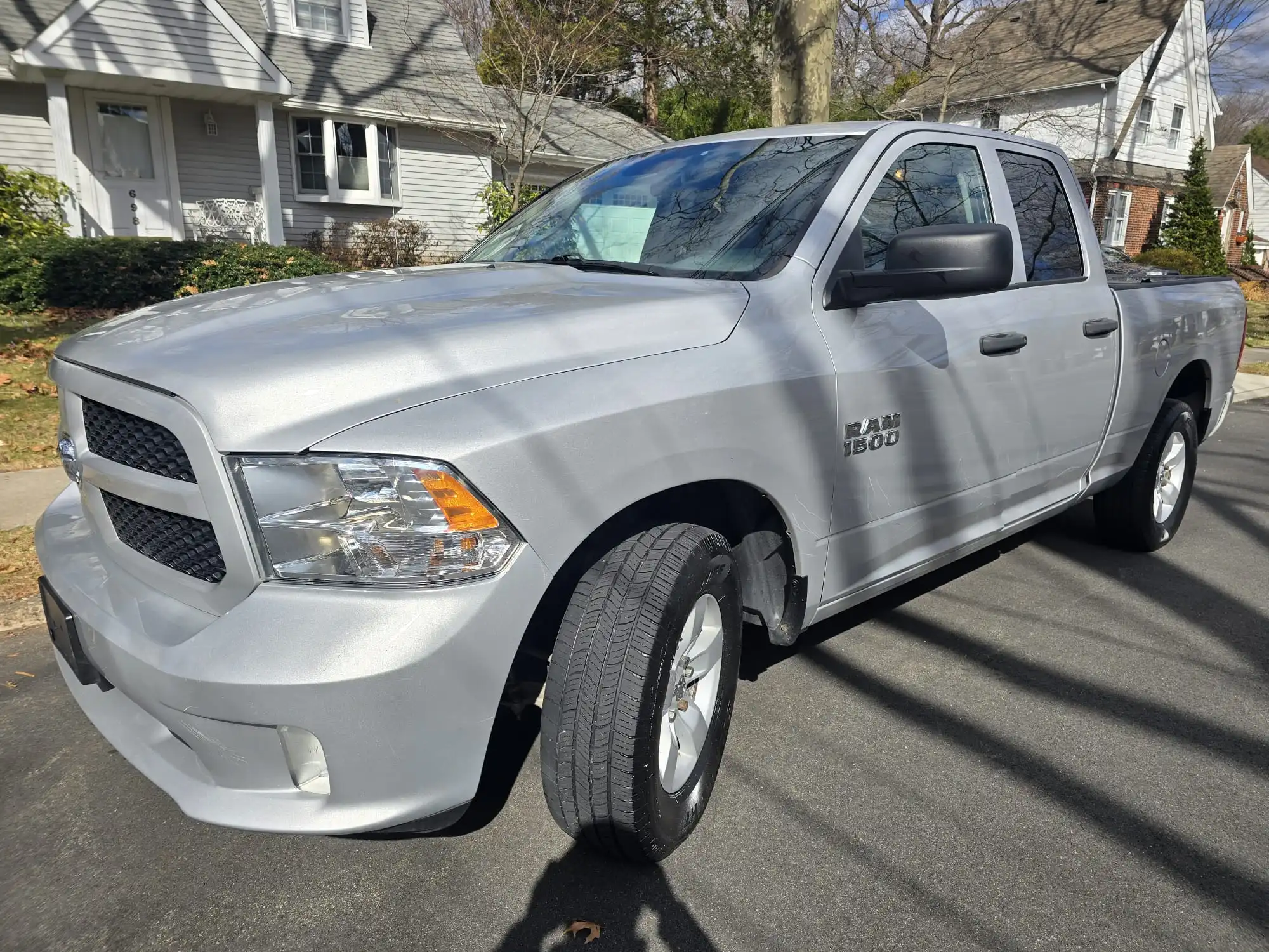 2018 RAM 1500 Express 4x4 Quad Cab 6'4's photo