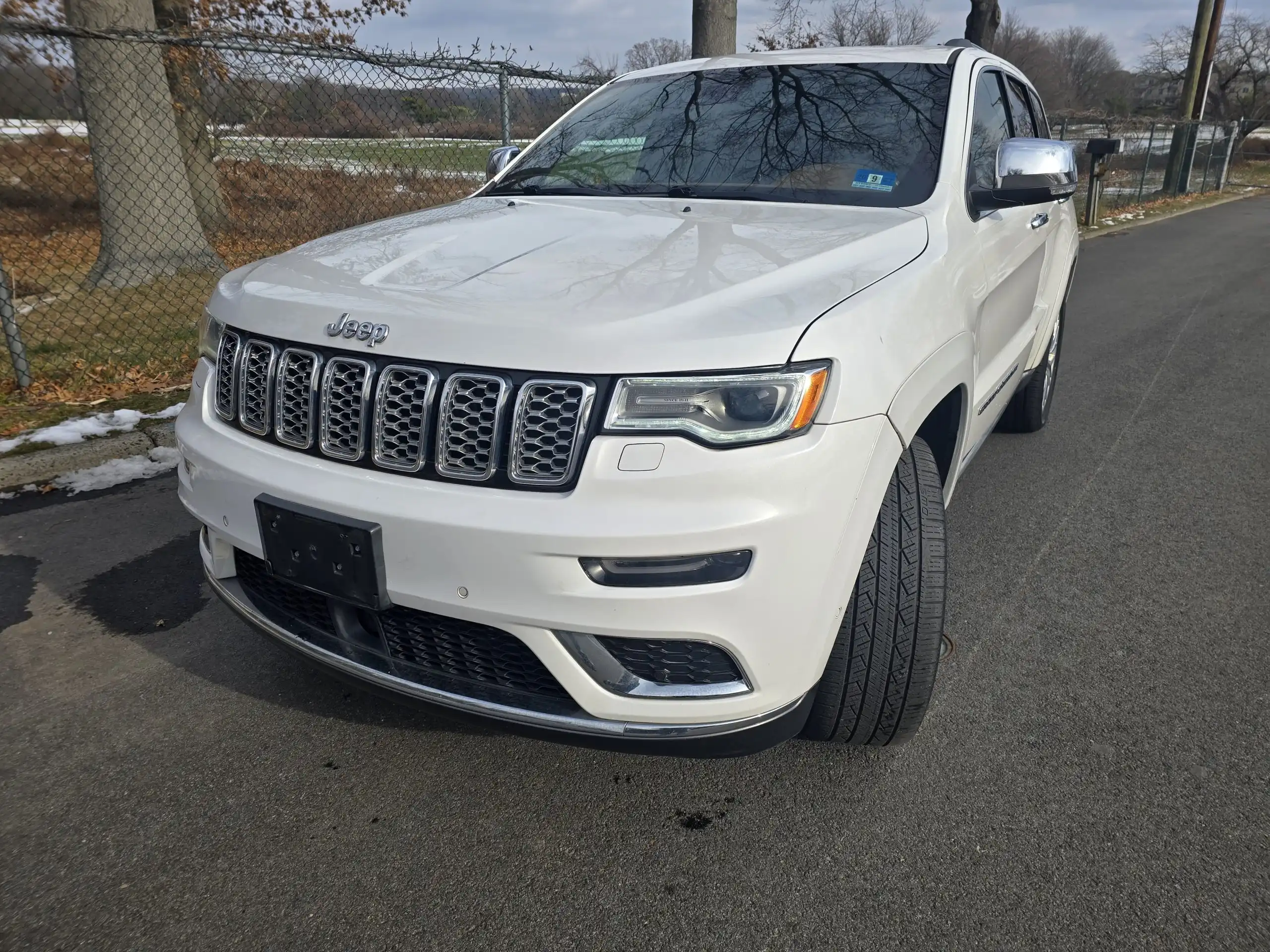 2018 Jeep Grand Cherokee Summit 4WD's photo