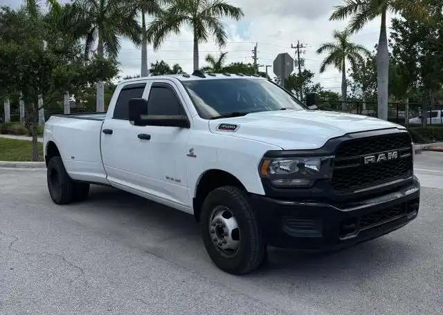 2022 RAM 3500 Tradesman Crew Cab LWB's photo