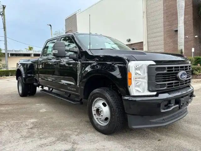 2023 Ford F-350 XL 4WD Crew Cab DRW 8' Box's photo