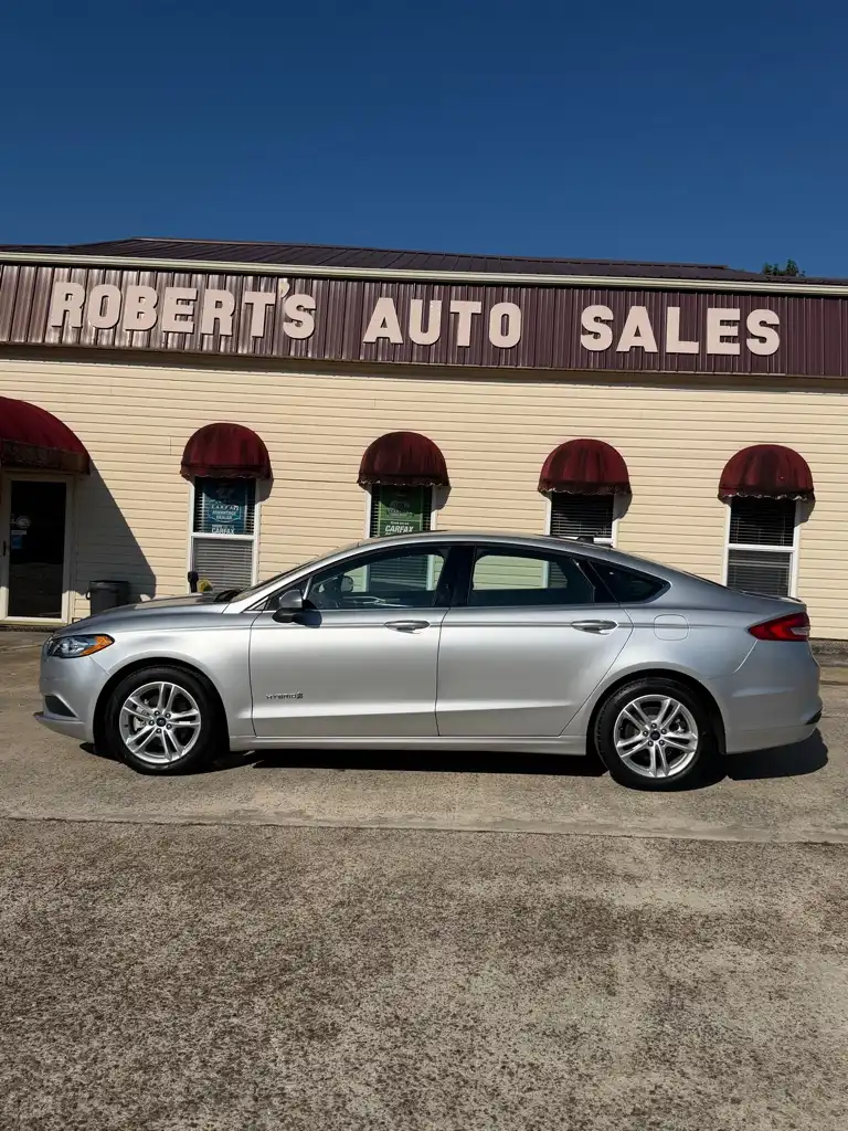 2018 Ford Fusion S FWD's photo
