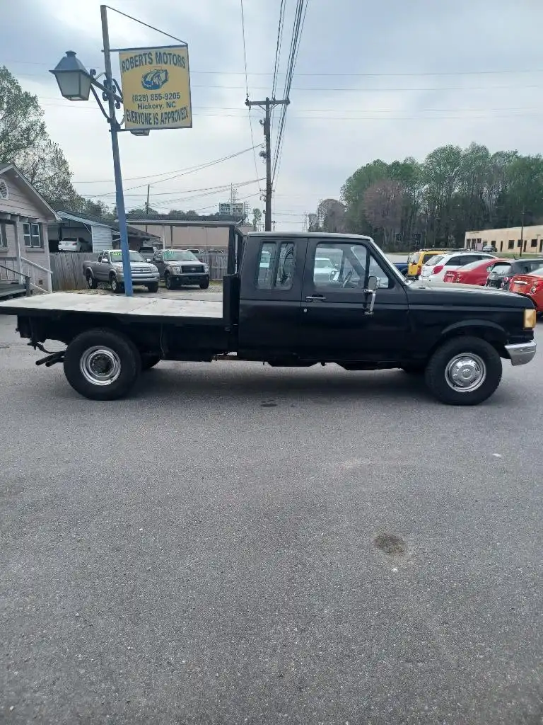 1989 Ford F-250's photo