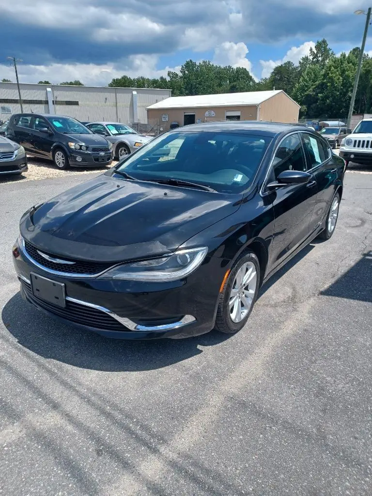 Vehicle Image 2