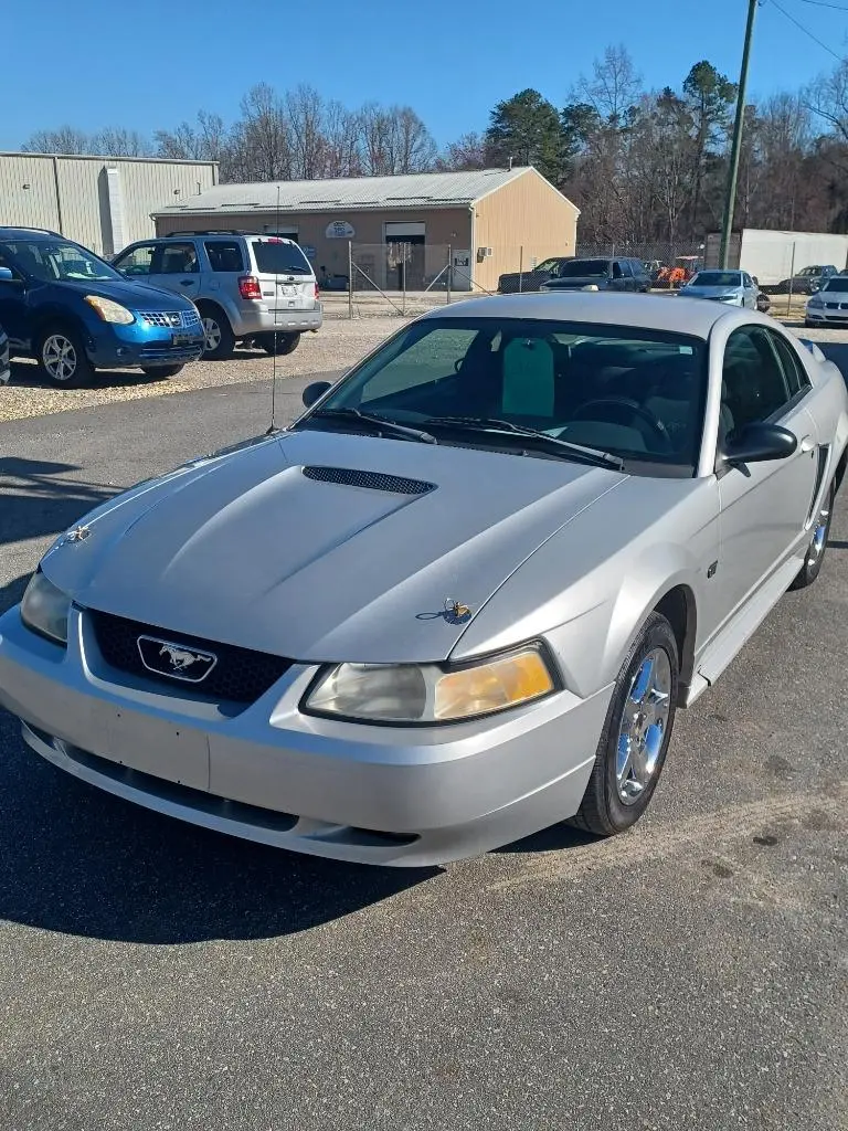 2000 Ford Mustang V8 GT photo 4