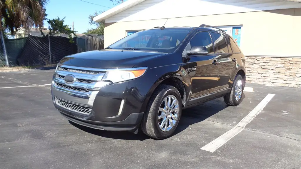 2013 Ford Edge SEL photo 1