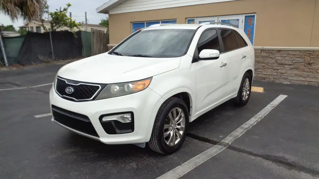 2011 Kia Sorento SX V6 AT's photo