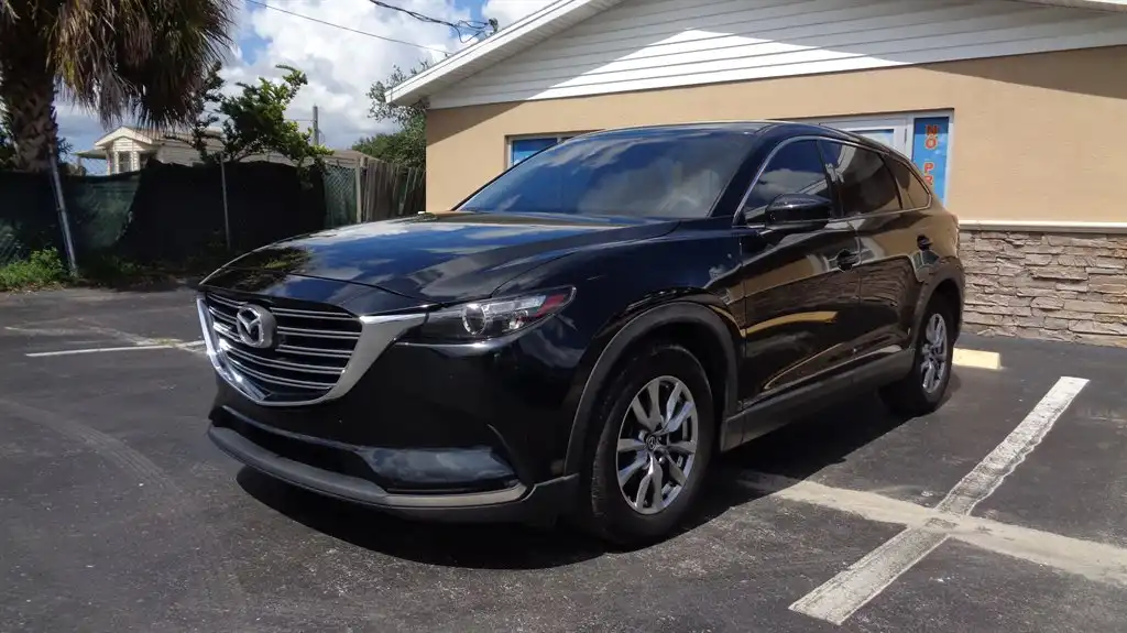 2016 Mazda CX-9 Touring FWD's photo