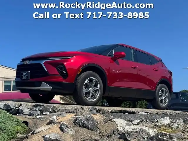 2023 Chevrolet Blazer 2.0T 2LT AWD's photo