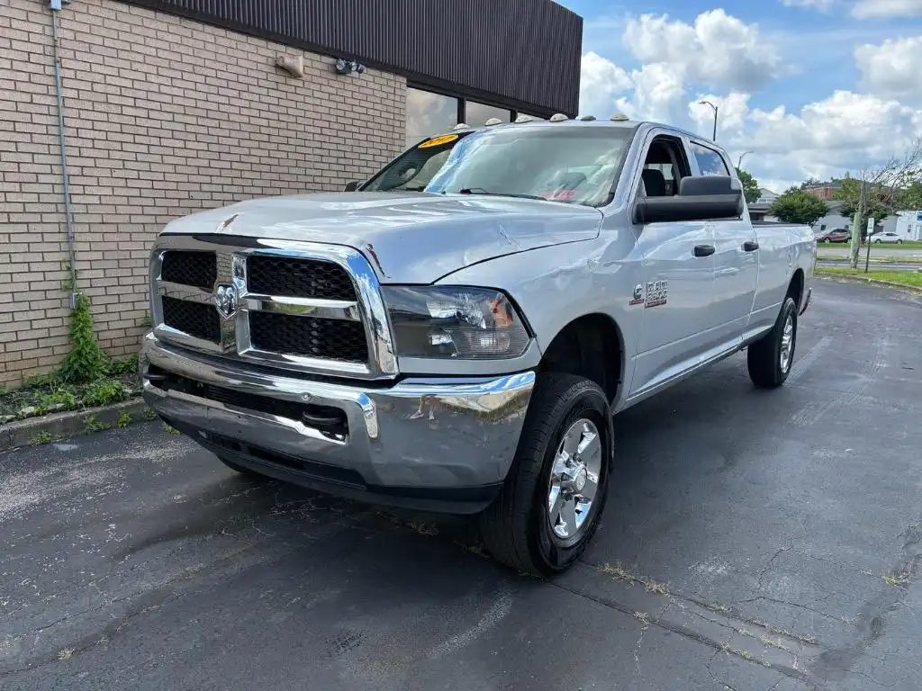 2017 RAM 3500 Tradesman 4X4 Crew Cab LWB's photo