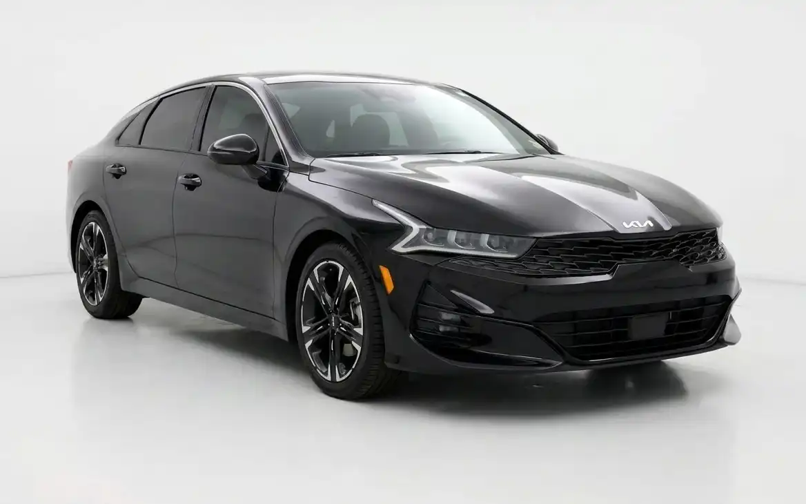 2022 Kia Optima's photo