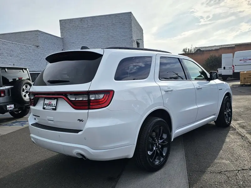 2025 Dodge Durango R/T AWD photo 5