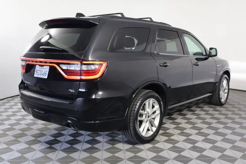 2023 Dodge Durango R/T Plus AWD photo 4