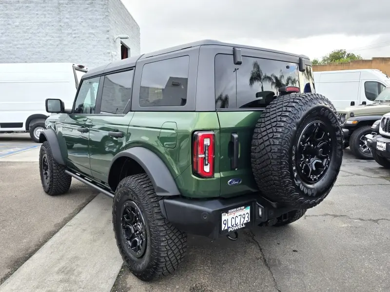 2023 Ford Bronco Wildtrak 4x4 photo 3
