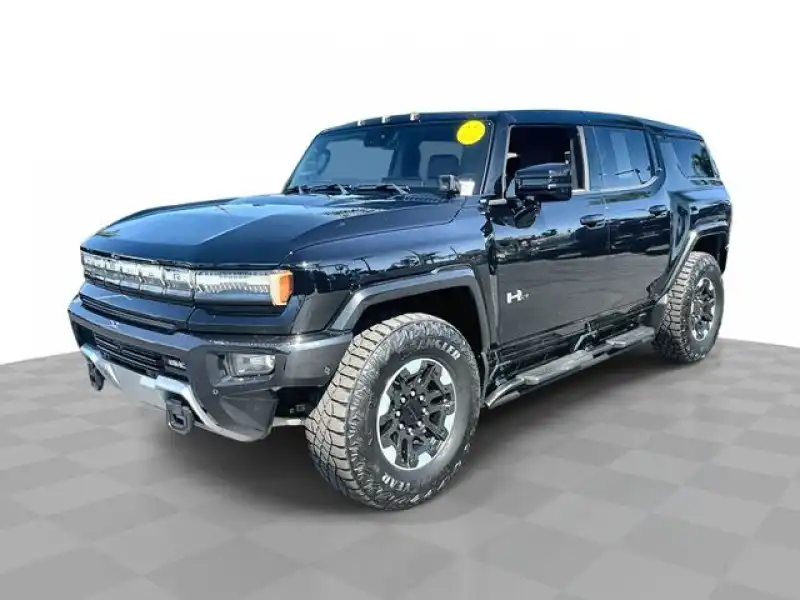 2024 GMC Hummer EV 3X SUV's photo