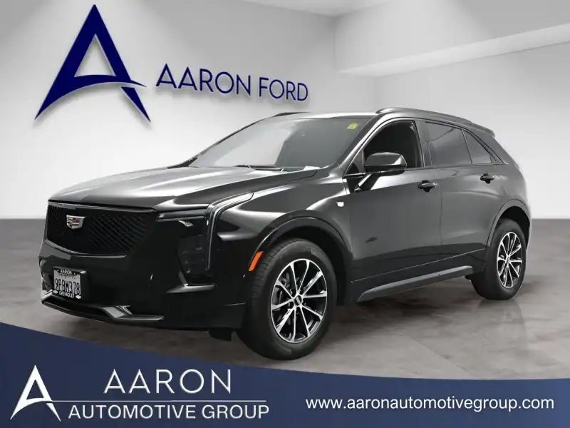 2024 Cadillac XT4 Sport's photo