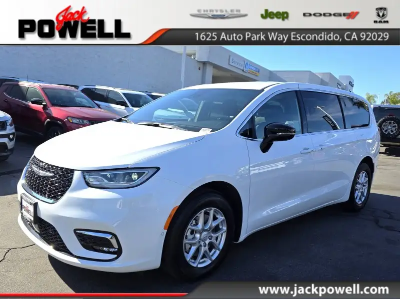 2026 Chrysler Pacifica Select photo 1