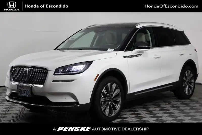 2022 Lincoln Corsair Reserve FWD's photo