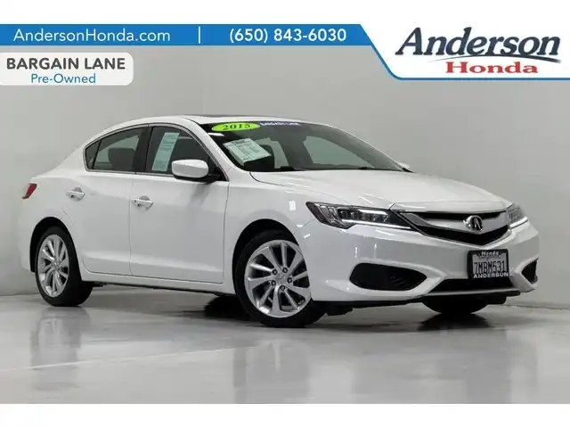 2016 Acura ILX Premium's photo