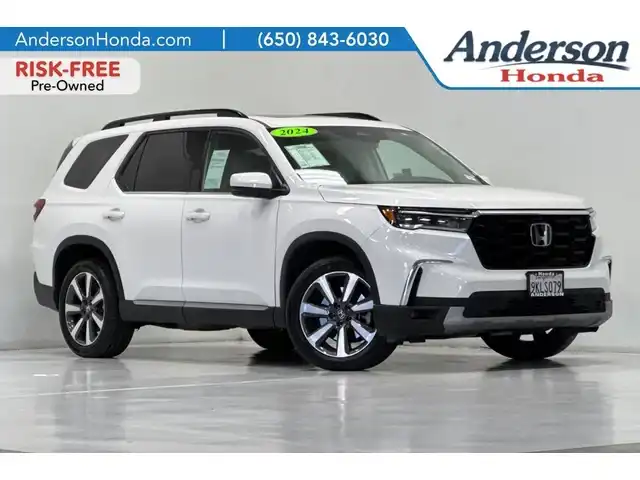 2024 Honda Pilot Touring AWD's photo