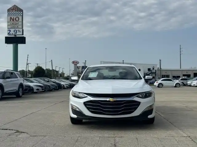 2023 Chevrolet Malibu 1LT's photo