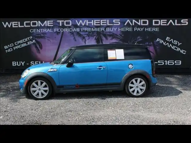 2011 MINI Cooper Clubman S's photo