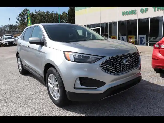 2023 Ford Edge SEL AWD's photo