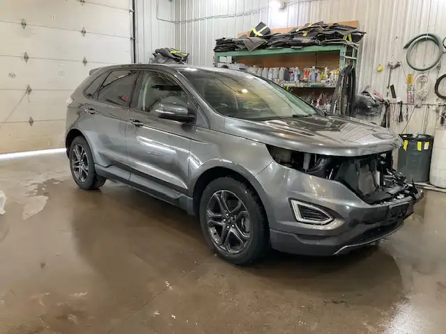2018 Ford Edge SEL AWD's photo
