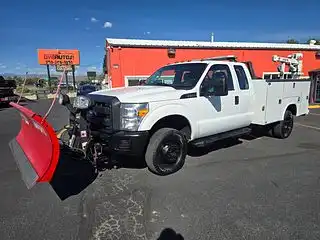 2015 Ford F-350 XL 4x4 SuperCab 162-In DRW's photo