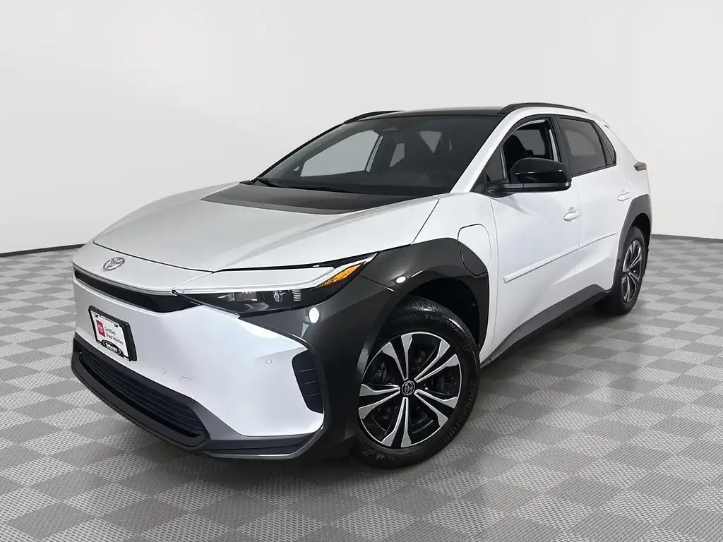 2023 Toyota bZ4X XLE AWD's photo