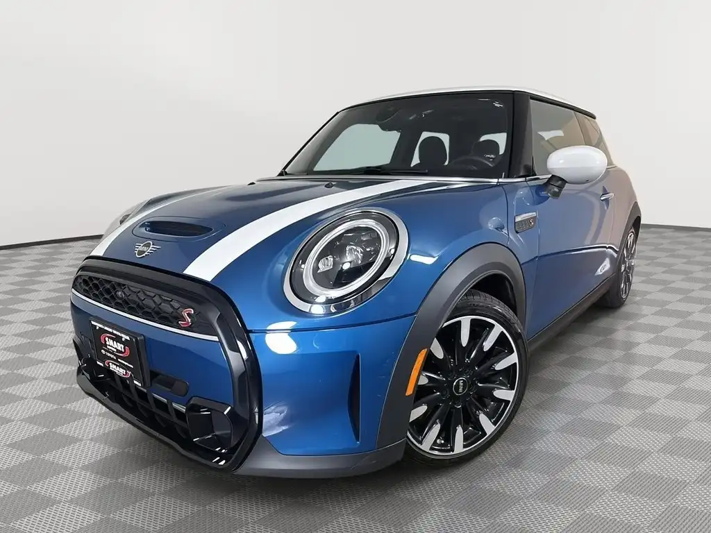 2023 MINI Cooper Cooper S 3 Door's photo