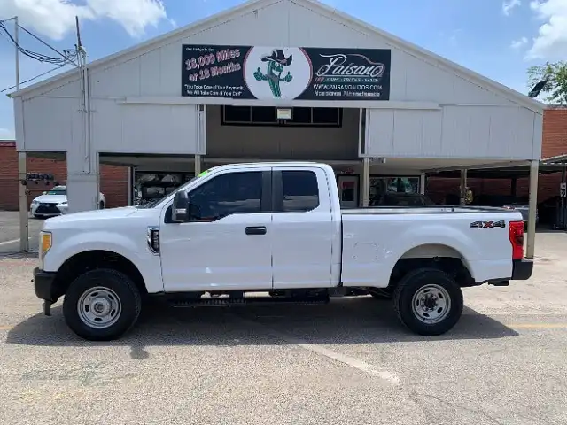 2017 Ford F-250 XL 4x4 SuperCab 8' Box's photo