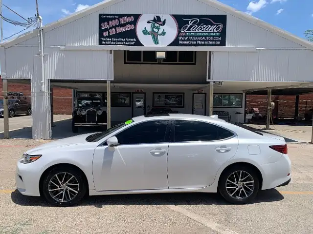 2017 Lexus ES 350 350's photo