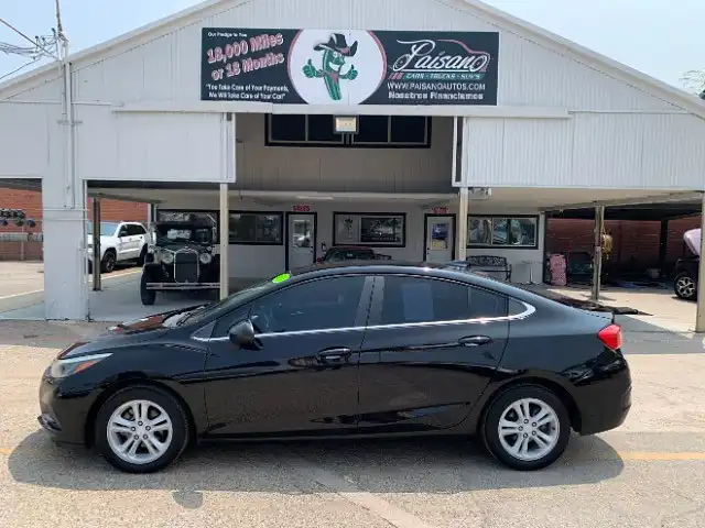 2018 Chevrolet Cruze 1LT Auto's photo