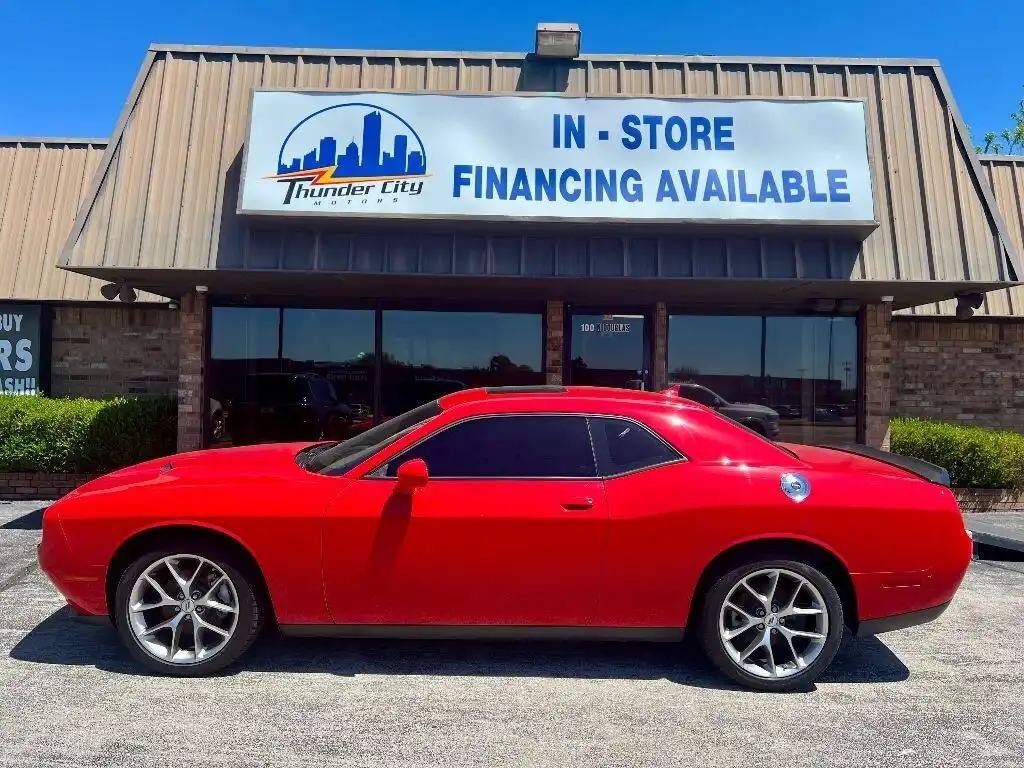 2023 Dodge Challenger SXT Auto's photo
