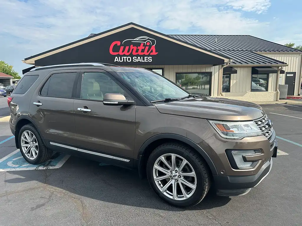 2016 Ford Explorer Limited 4WD's photo