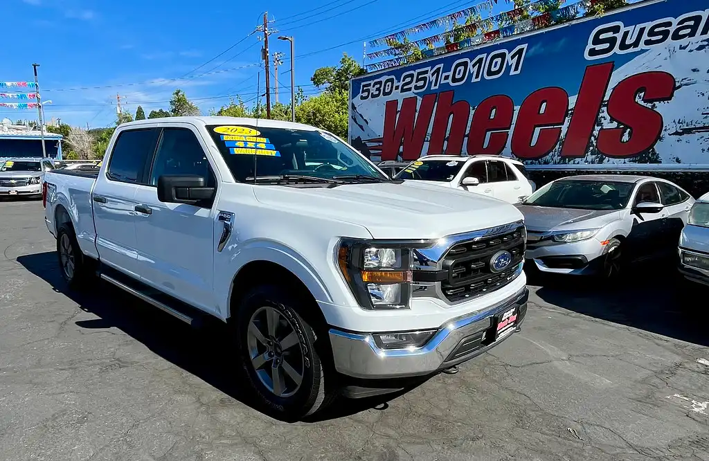 2023 Ford F-150 XLT 4x4 SuperCrew 157 in's photo