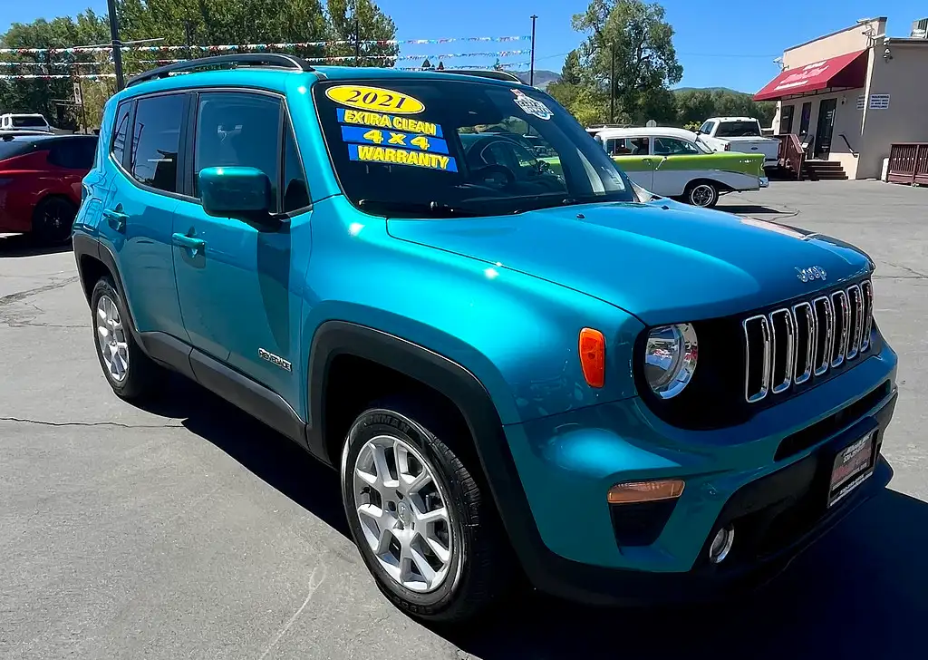 2021 Jeep Renegade Latitude 4x4's photo