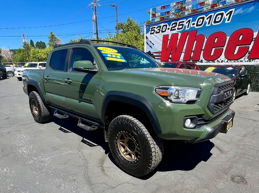2021 Toyota Tacoma TRD Off Road Double Cab 4WD V6 Auto SB's photo