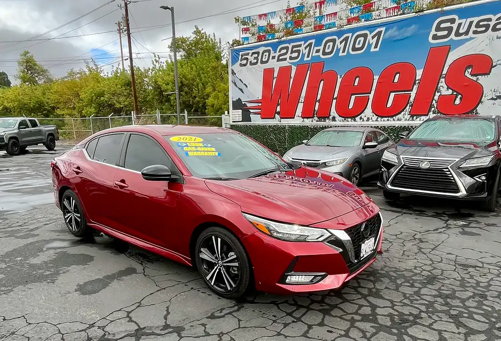 2021 Nissan Sentra SR CVT's photo