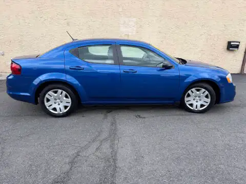 2014 Dodge Avenger SE's photo