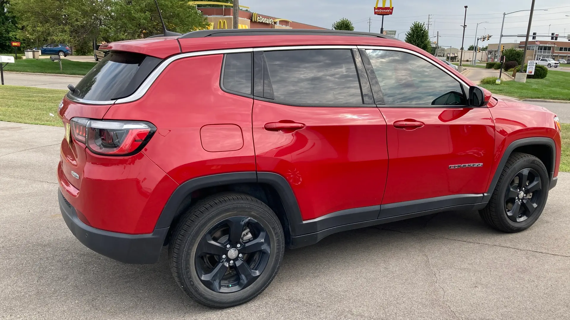 2021 Jeep Compass undefined photo 4