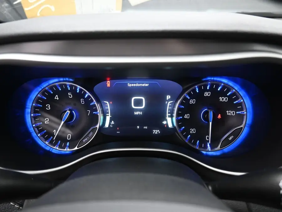 2026 Chrysler Pacifica Select photo 5