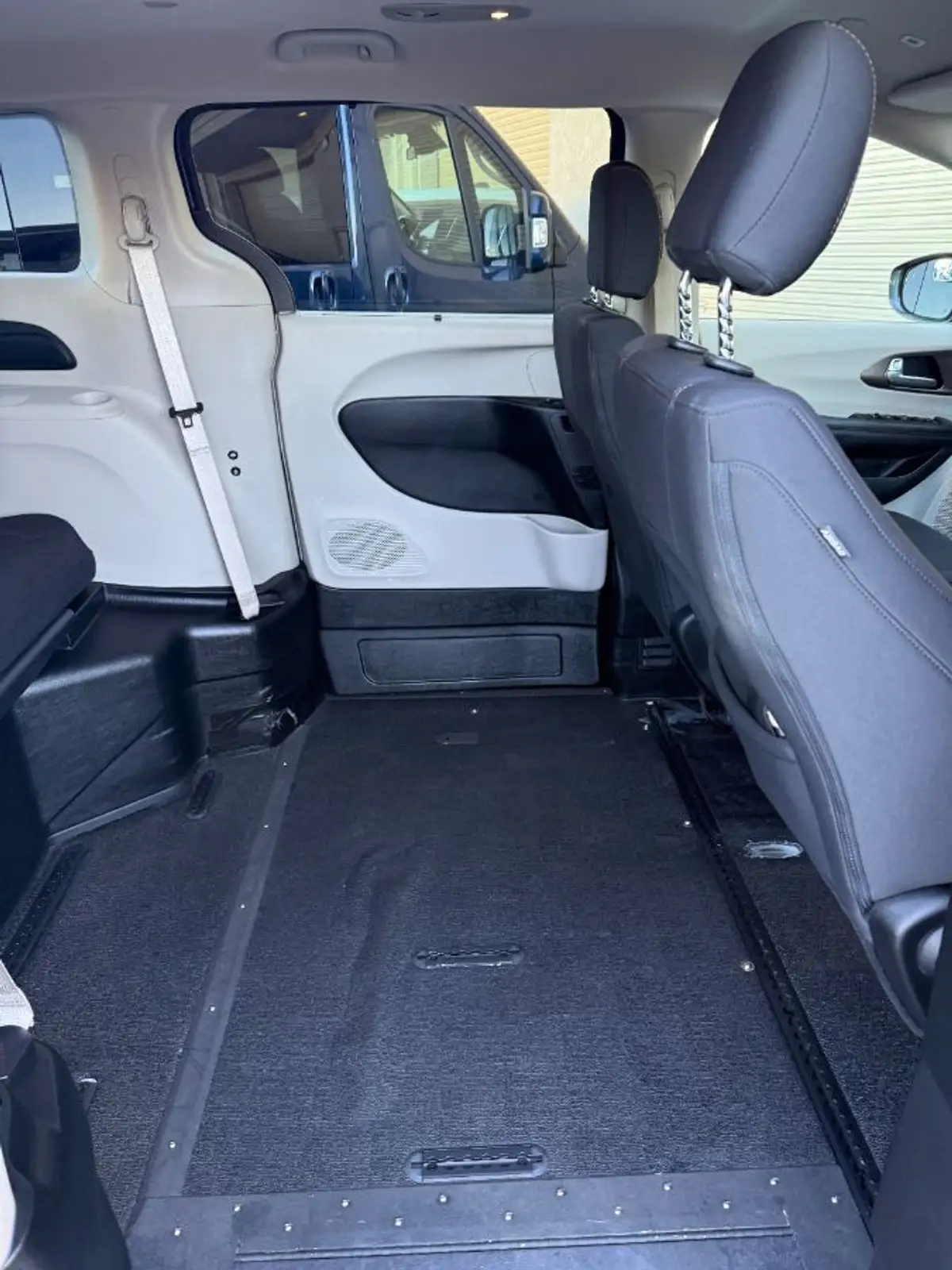 2018 Chrysler Pacifica Touring Plus photo 1