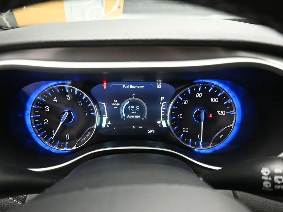 2026 Chrysler Pacifica Select photo 5