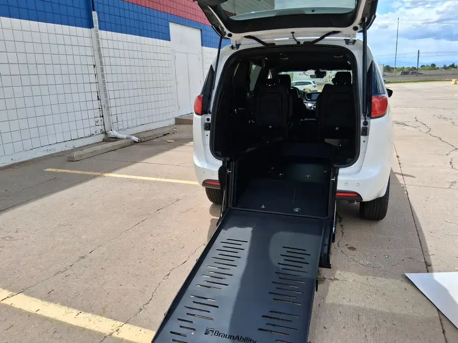 2026 Chrysler Voyager LX's photo